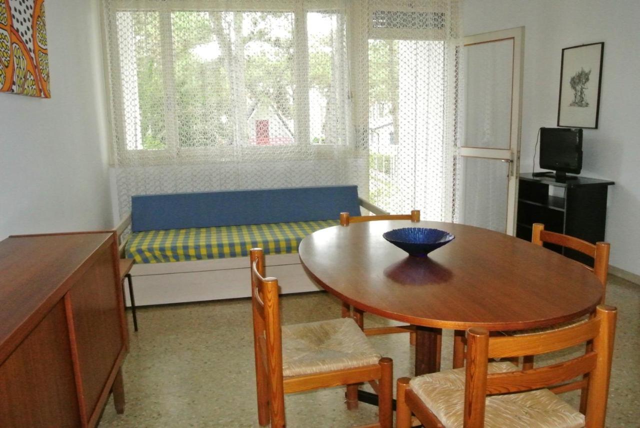 Condominio Villa Chiara Lignano Sabbiadoro Kültér fotó