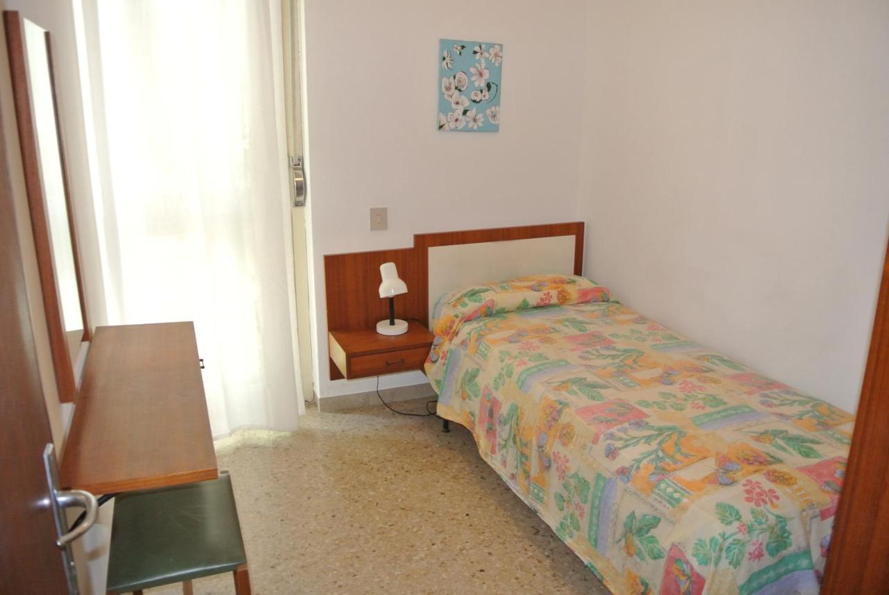 Condominio Villa Chiara Lignano Sabbiadoro Kültér fotó